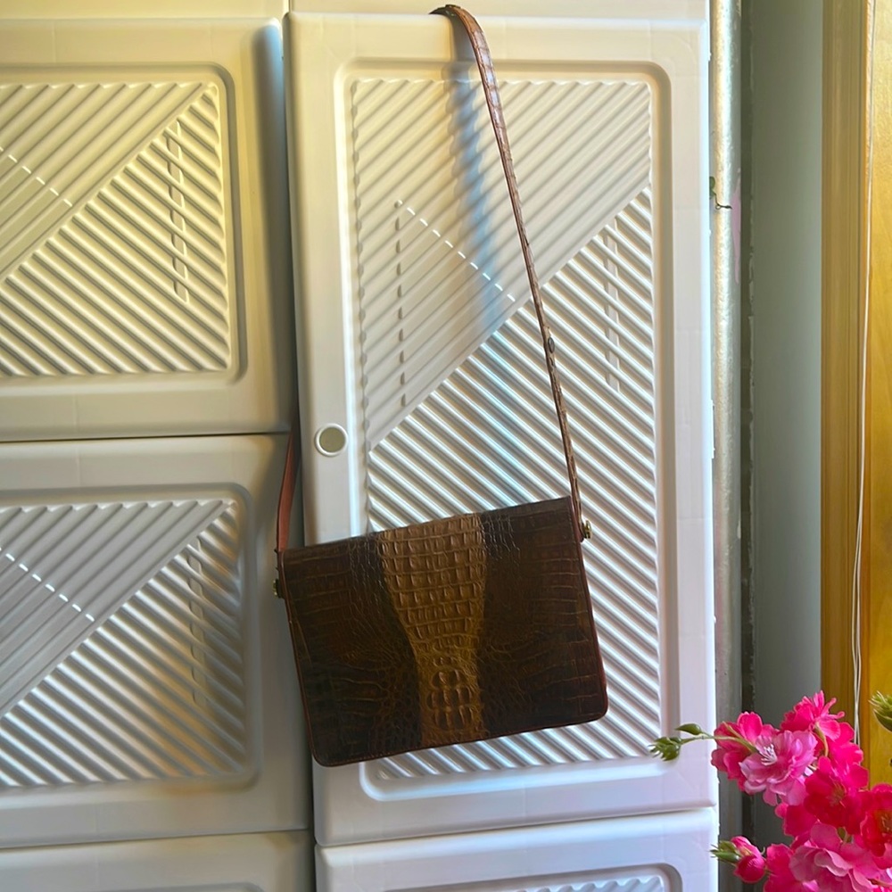 Vintage real alligator shoulder bag